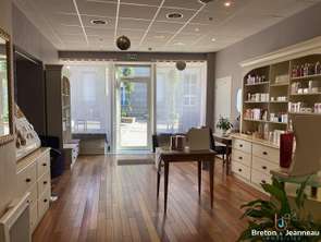 Vente Bureaux et commerces 92 m&sup2;Fougères