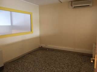 Bureaux et commerces 12 pièces