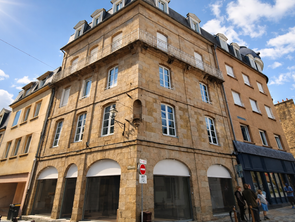 Vente Bureaux et commercesFougères