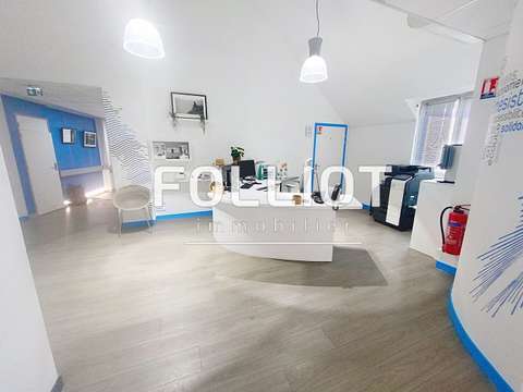 Bureaux et commerces 9 pièces Fougères 35