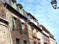 Bureaux et commerces 7 pièces
