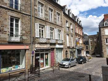 Bureaux et commerces 6 pièces