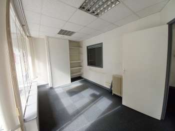 Bureaux et commerces 7 pièces Bureaux et commerces 7 pièces