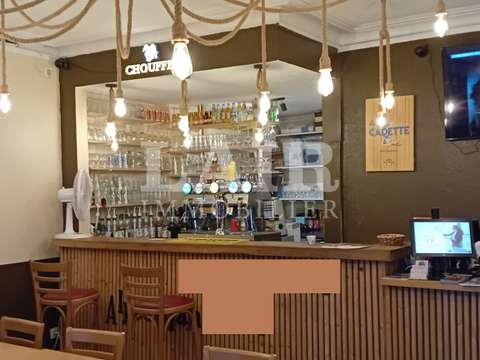 Bureaux et commerces 5 pièces