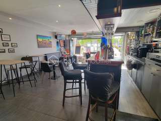 Bureaux et commerces 7 pièces