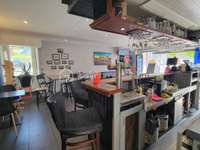 Bureaux et commerces 7 pièces