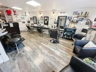 Bureaux et commerces 2 pièces