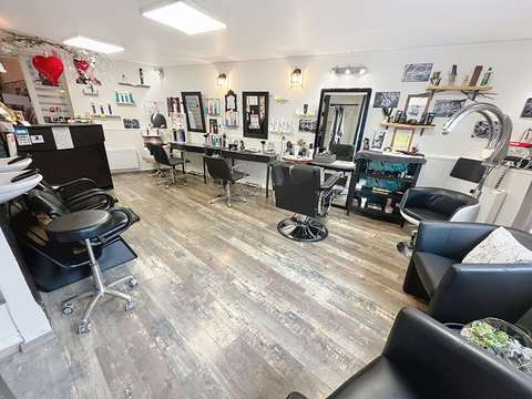 Bureaux et commerces 2 pièces