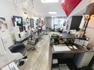 Bureaux et commerces 2 pièces