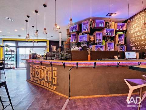 Bureaux et commerces Gières 38