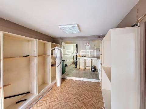 Bureaux et commerces 6 pièces