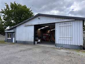 Vente Bureaux et commerces 240 m&sup2;Gouesnach