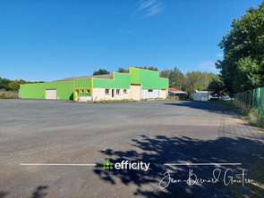 Vente Bureaux et commerces 1080 m&sup2;Grâces