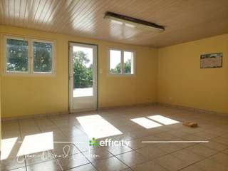 Bureaux et commerces 7 pièces