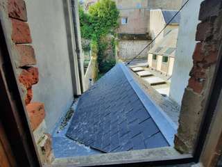 Bureaux et commerces 4 pièces