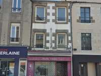 Bureaux et commerces 4 pièces