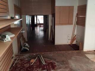 Bureaux et commerces 4 pièces