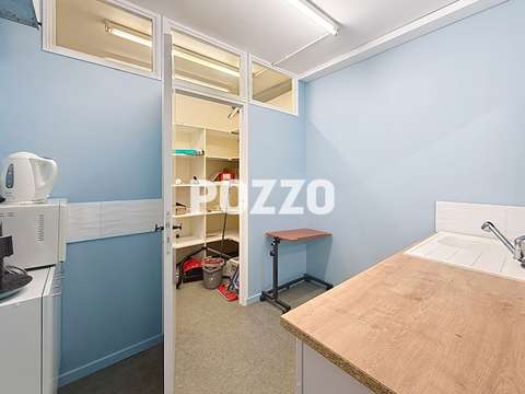 Bureaux et commerces 3 pièces