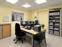 Bureaux et commerces 5 pièces Bureaux et commerces 5 pièces
