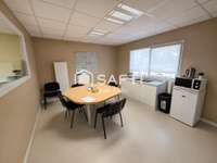 Bureaux et commerces 5 pièces Bureaux et commerces 5 pièces