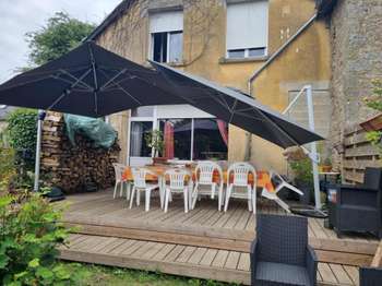 Vente Bureaux et commerces 139 m&sup2;Guémené-sur-Scorff