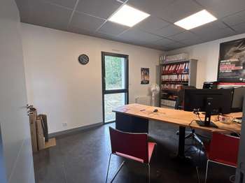 Bureaux et commerces 3 pièces