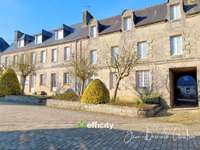 Bureaux et commerces 32 pièces