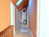 Bureaux et commerces 32 pièces
