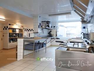 Bureaux et commerces 32 pièces Bureaux et commerces 32 pièces