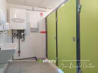 Bureaux et commerces 8 pièces