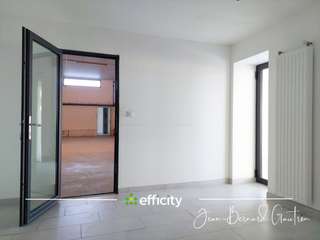 Bureaux et commerces 8 pièces