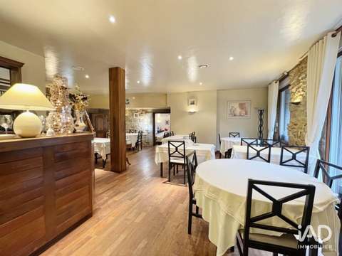 Bureaux et commerces Guingamp 22