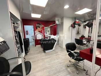 Bureaux et commerces 2 pièces