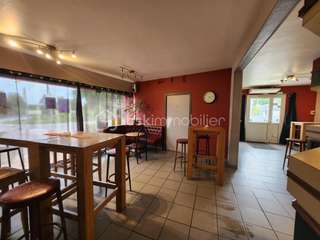 Bureaux et commerces 13 pièces