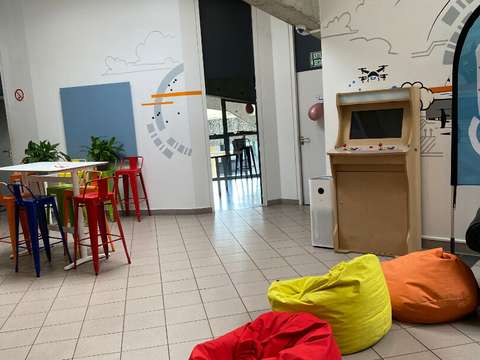 Bureaux et commerces Hérouville-Saint-Clair 14