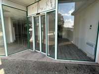 Bureaux et commerces 3 pièces