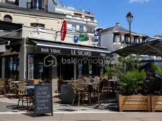 Bureaux et commerces