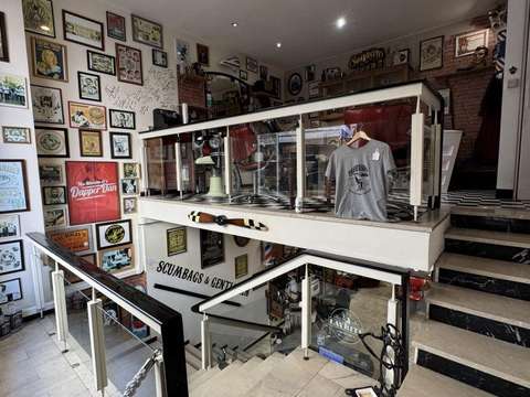 Bureaux et commerces Hyères 83