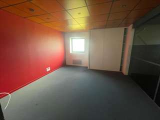 Bureaux et commerces 4 pièces