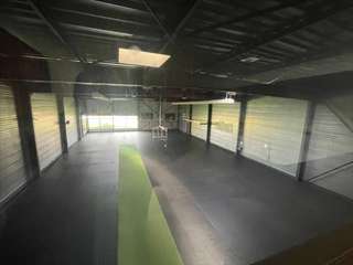 Bureaux et commerces 4 pièces