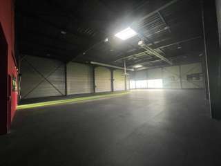 Bureaux et commerces 4 pièces