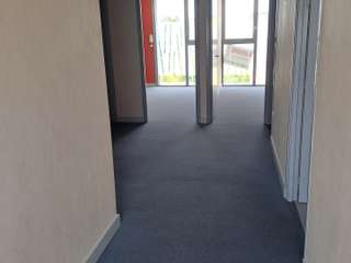 Bureaux et commerces 5 pièces