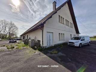 Bureaux et commerces 16 pièces