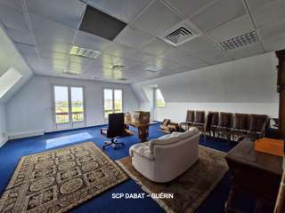 Bureaux et commerces 16 pièces