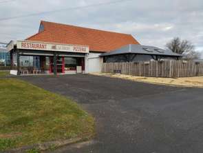 Vente Bureaux et commerces 165 m&sup2;Isigny-le-Buat