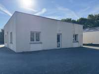 Bureaux et commerces 4 pièces