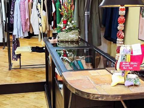 Bureaux et commerces Jarnac 16