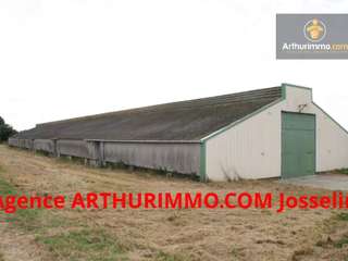 Bureaux et commerces 2 pièces