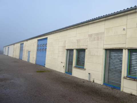 Bureaux et commerces 2 pièces L'Aigle 61