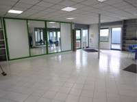 Bureaux et commerces 2 pièces Bureaux et commerces 2 pièces